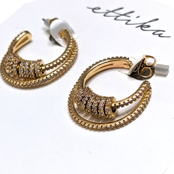 ettika Jewelry - NWT Ettika 18k Gold Plated Ribbed Crescent Hoops with CZ Pave Accent Rings